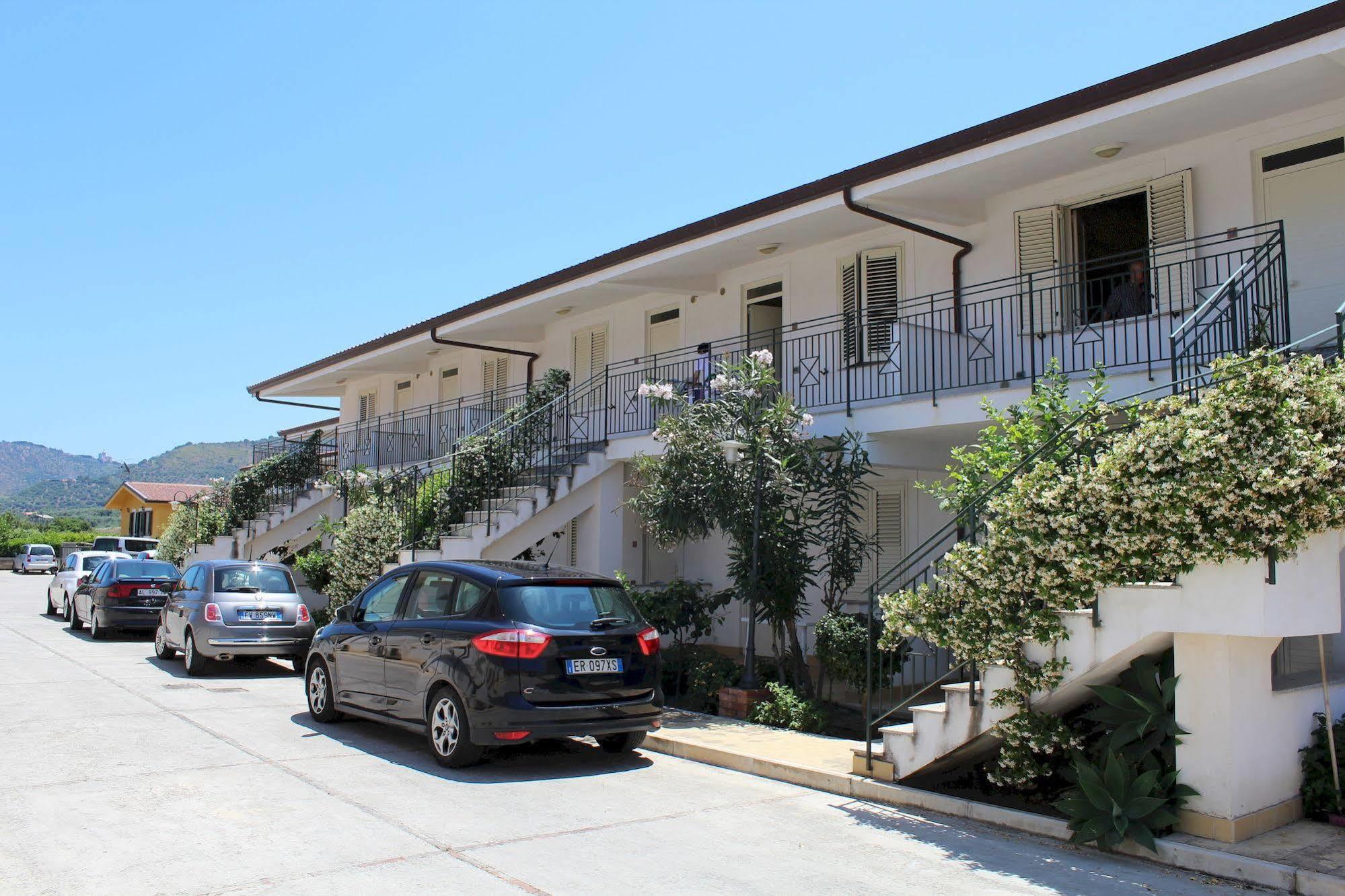 Medimare Residence Club パッティ エクステリア 写真